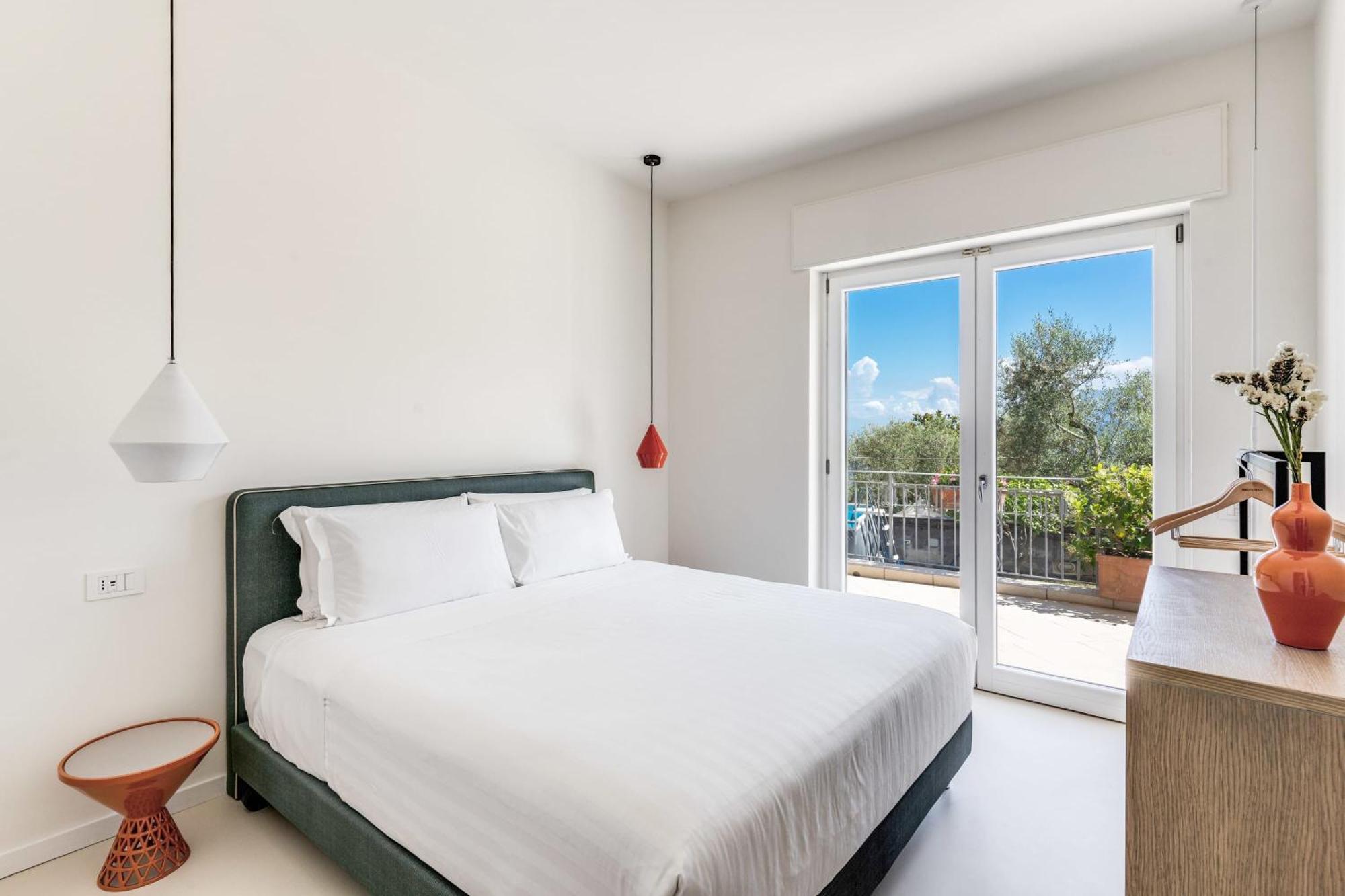 Villa Milena Modern Elegance Views And Guest Services Sorrento Exterior photo
